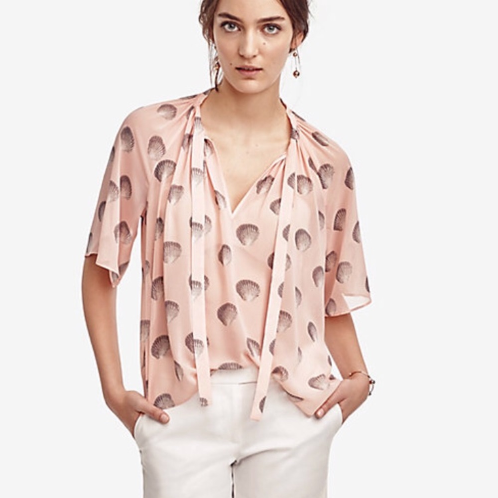 🖤 Ann Taylor Sea Shell Sheer Blouse 🐚🐠